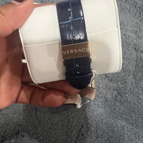 Versace Watch VE3F00122 For Women